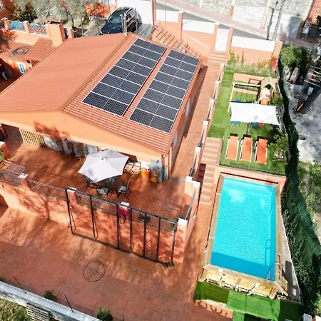 Relax House Barcelone Holiday home Sant Esteve Sesrovires