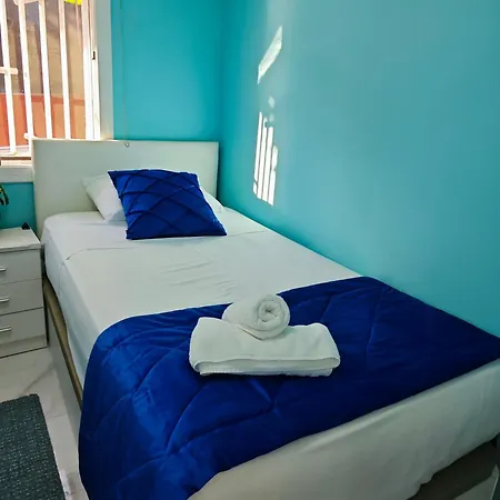 Relax House Barcelone Holiday home Sant Esteve Sesrovires